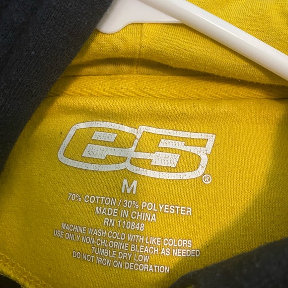 UofM Hoodie Médium - Picture 4 of 4